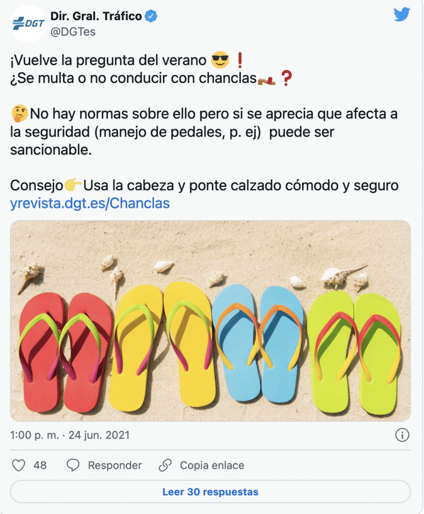 Ahora que llega el verano, ¿Se puede conducir con chanclas?